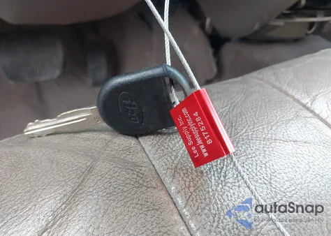 2003 Mercury Grand Marquis Ls z USA, uszkodzony, nr VIN 2MEFM75W13X710419